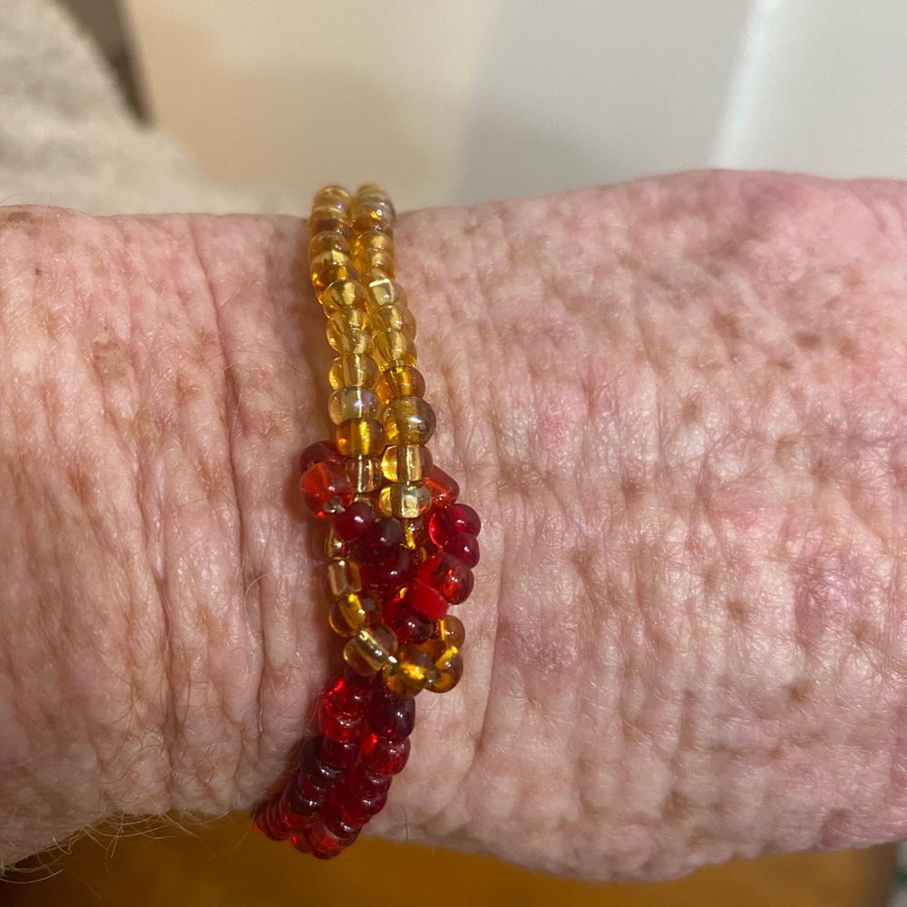 Beaded bracelet